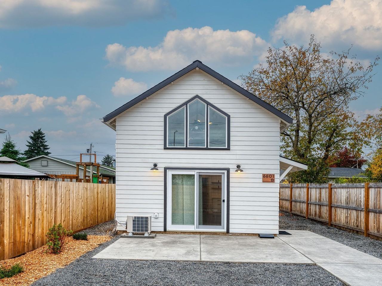 6601 Se 94th Ave #B - Photo 4 of 26