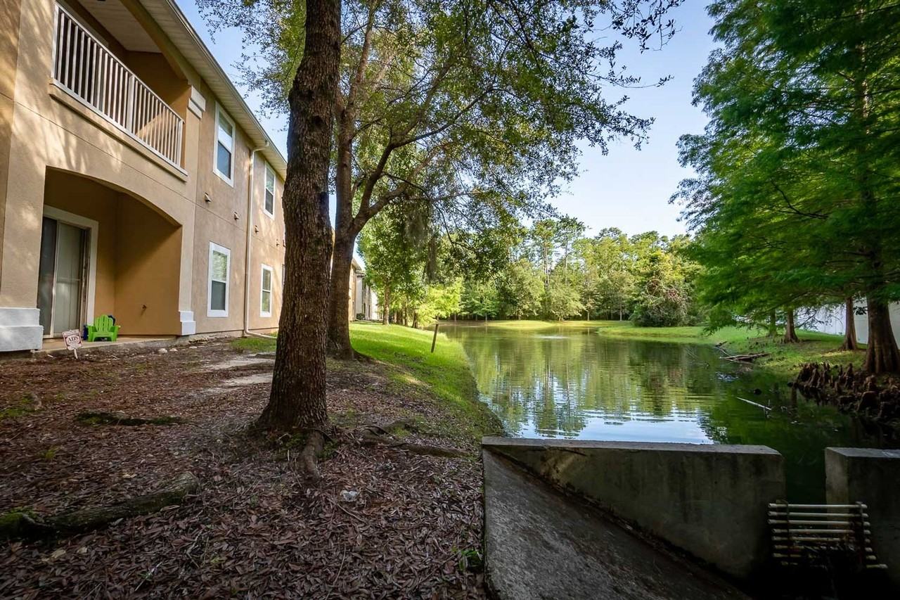 6087 Maggies Circle #103 - Photo 4 of 21