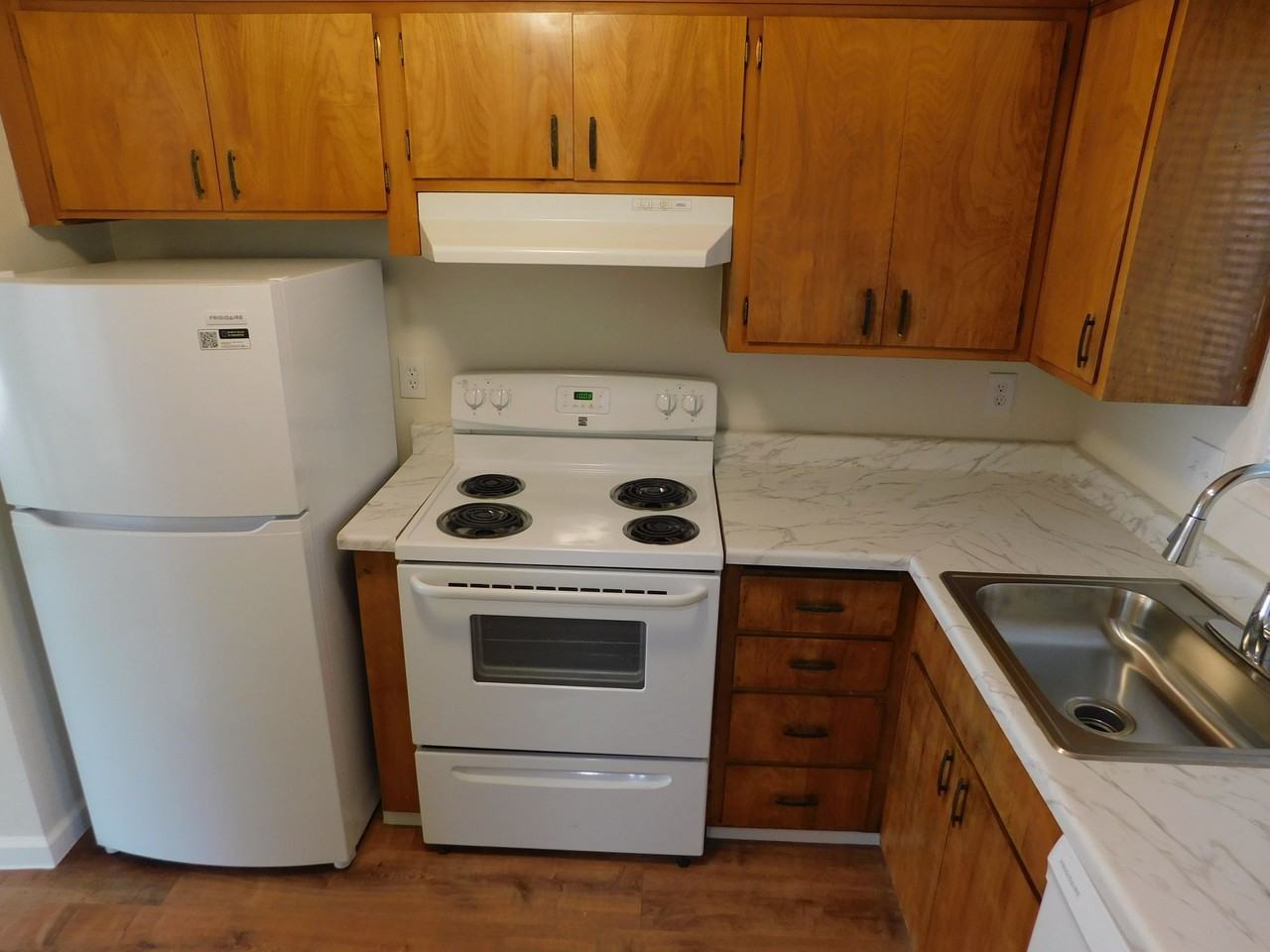 Cedar Meadow Apartments - Photo 4 of 14