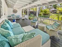 featured image of 52 Kaapuni Dr