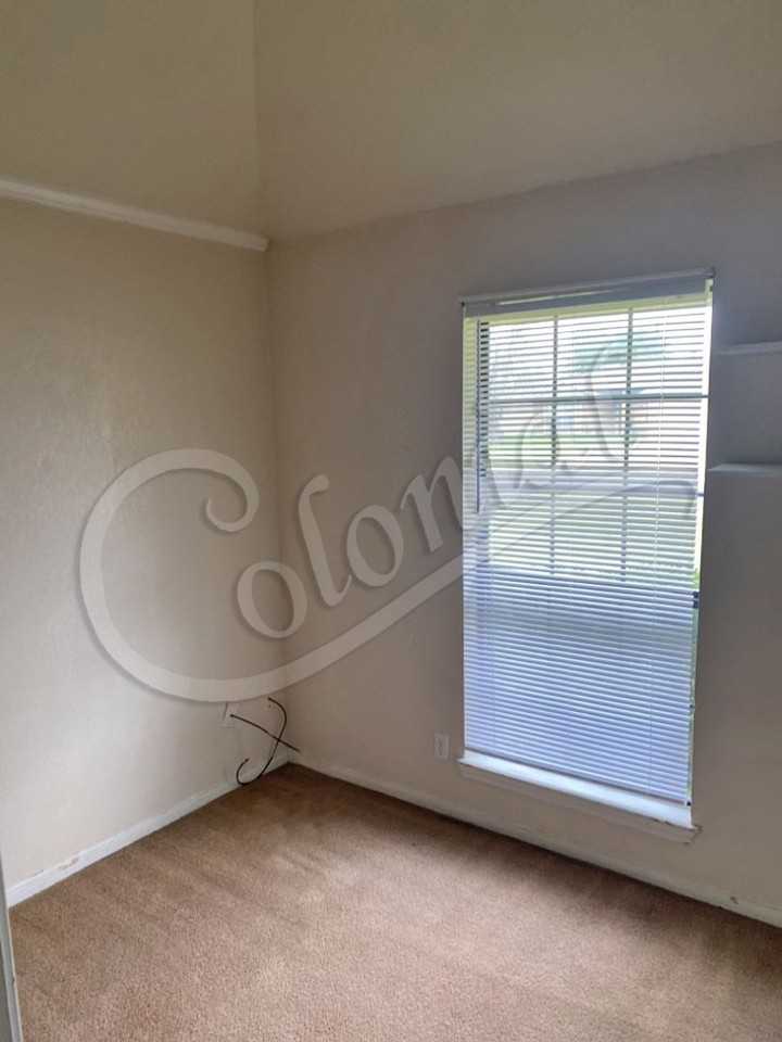 4401 Colby Dr - Photo 7 of 11