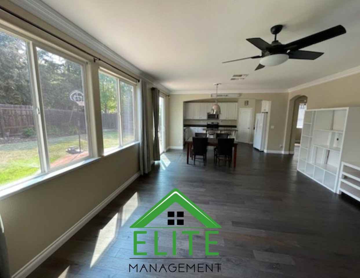 5225 Mossy Stone Way - Photo 3 of 23