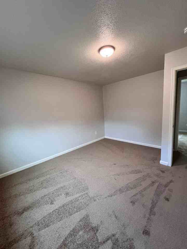 3400 E 119th St - Photo 6 of 19