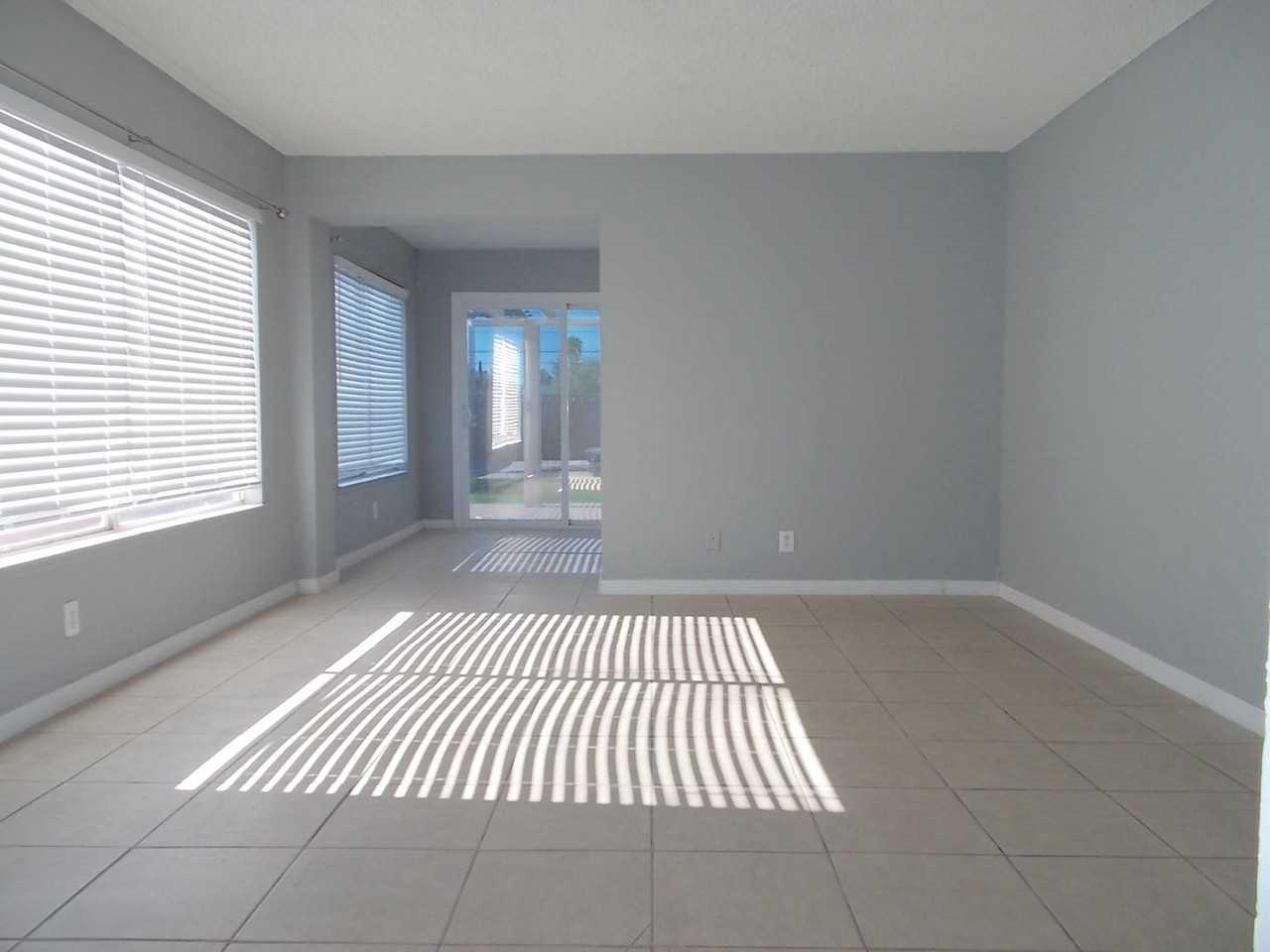 4521 Via Torino - Photo 2 of 19