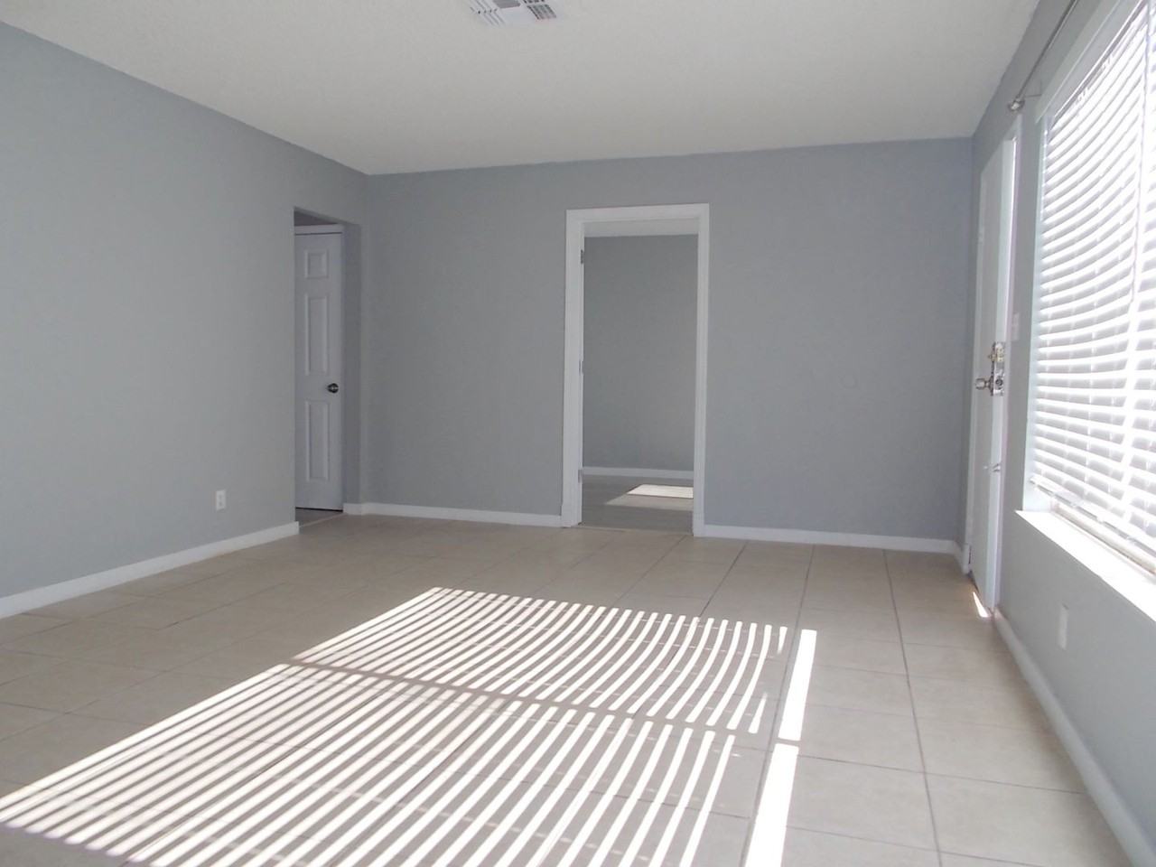 4521 Via Torino - Photo 3 of 19