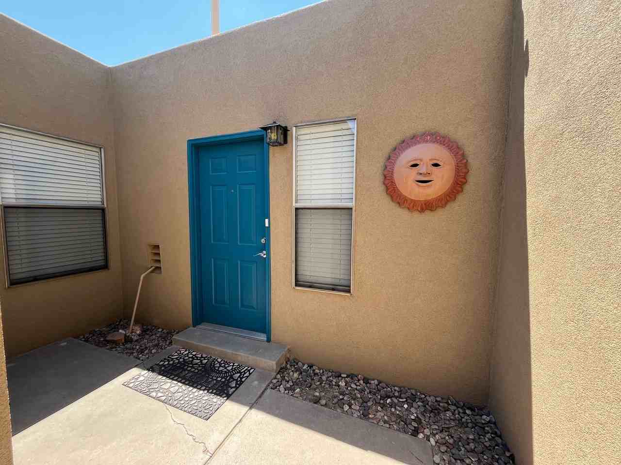 3005 Prenda De Oro Nw - Photo 2 of 17