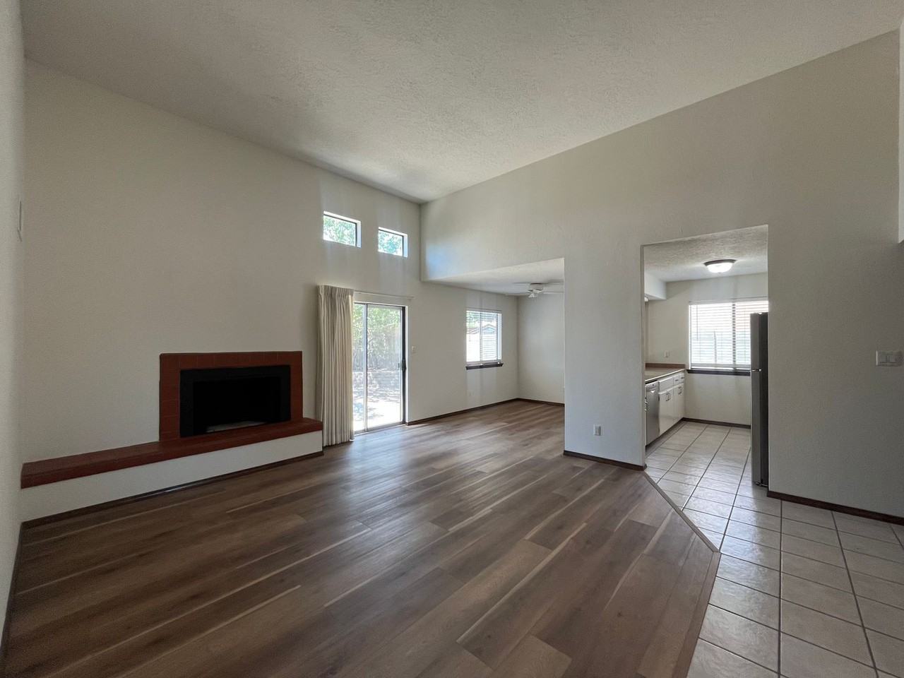 3005 Prenda De Oro Nw - Photo 3 of 17