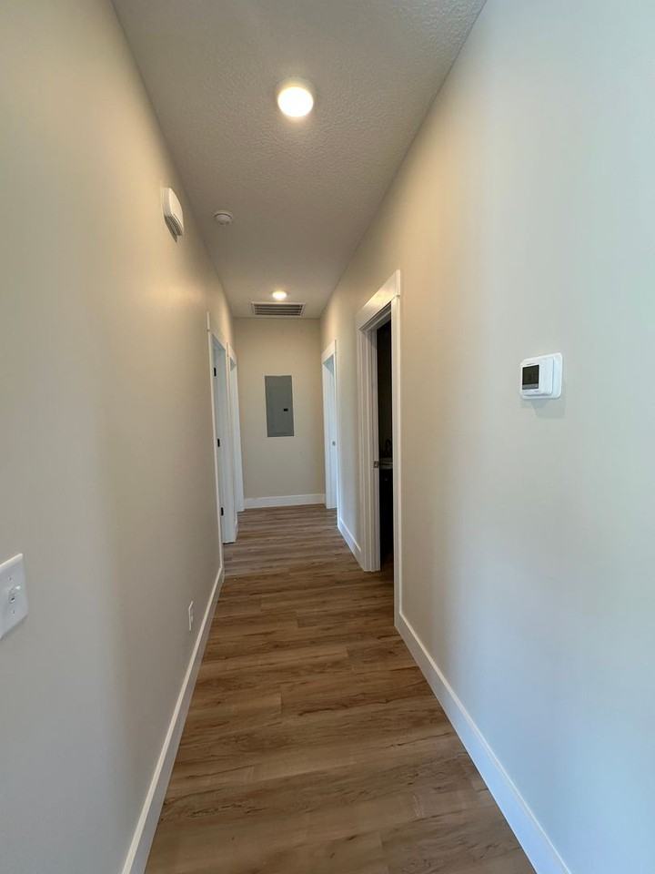 42 Walton Way - Photo 4 of 24