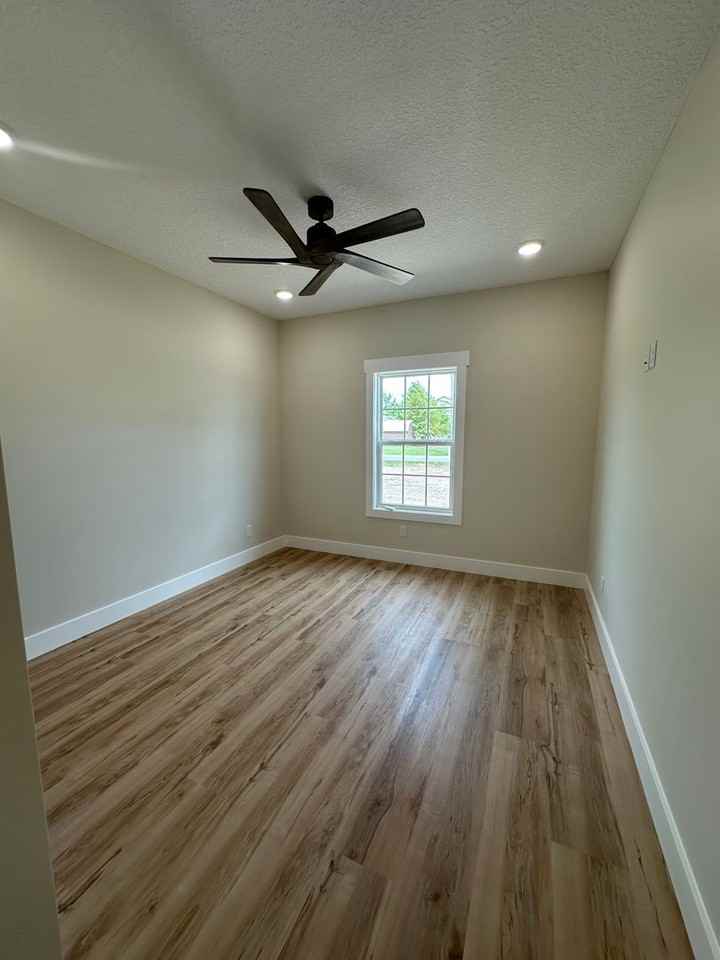 65 Wilson St - Photo 7 of 20