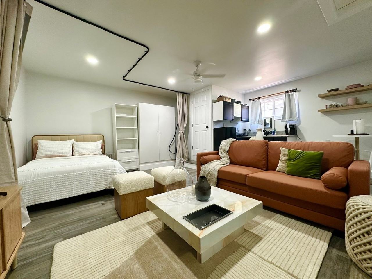 7547 Garden Grove Ave - Photo 5 of 14