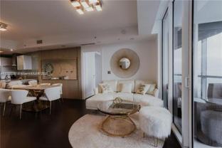 18201 18201 Collins Ave appt 1507 - Photo 1 of 1