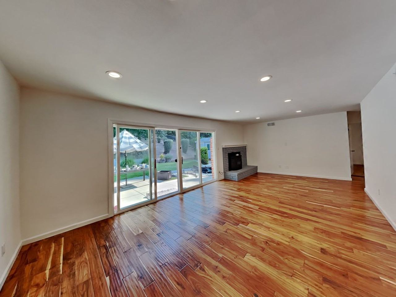 3445 Stewarton Dr - Photo 2 of 25