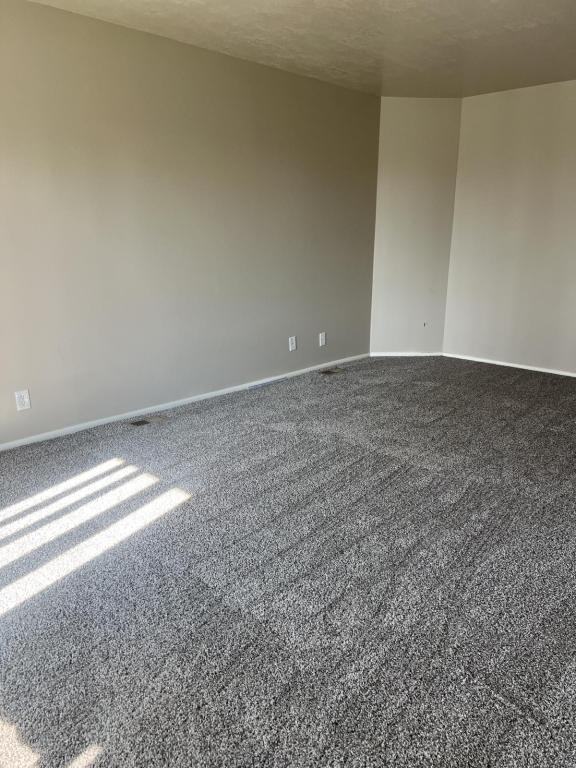 4050 Madison Avenue - Photo 4 of 21