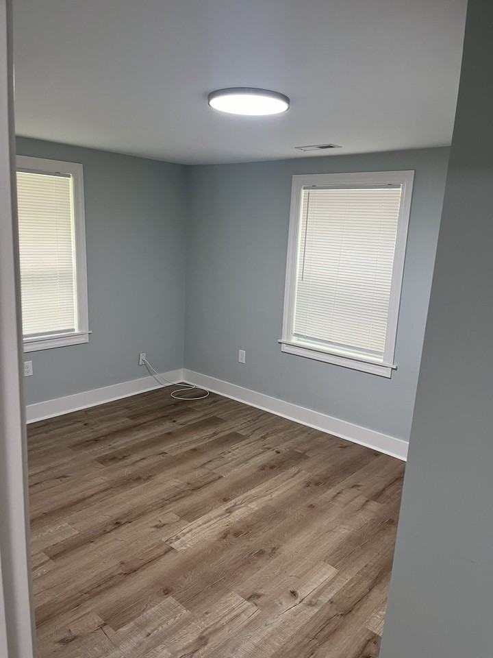 101 Madison St #101 - Photo 6 of 14