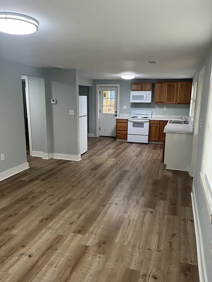 101 Madison St #101 - Photo 7 of 14