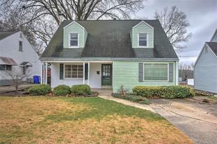 1567 W Riverview Ave - Photo 1 of 1