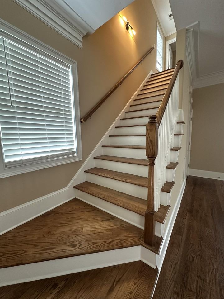 407 Reserve Way - Photo 2 of 36