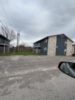 featured image of 2213 Jennifer Dr #3