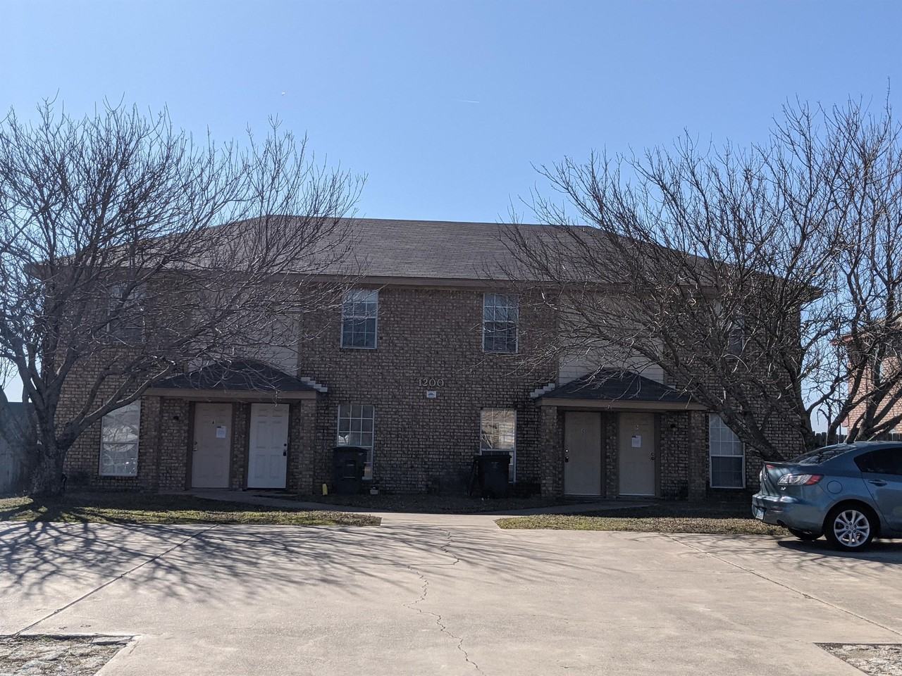 1200 Industrial Blvd #B - Photo 4 of 9