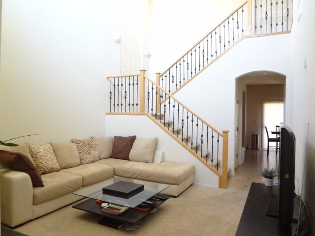 1654 W Green Thicket Way - Photo 3 of 16