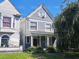 1347 S Floyd St #3 - Photo 1 of 1