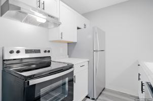 featured image of 1000 Lucerne Dr