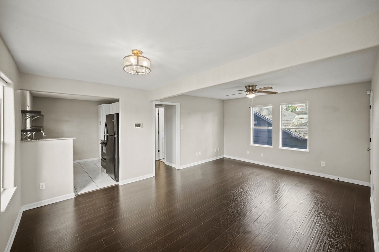 1205 Morris St #A - Photo 3 of 29