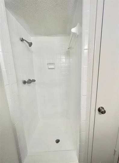 3257 - Photo 2 of 14