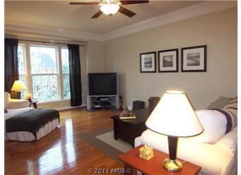 2207 Kimball Pl #1 - Photo 7 of 8