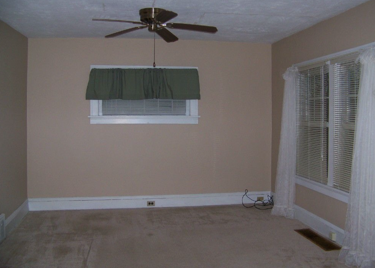 1332 E 360th St - Photo 3 of 10