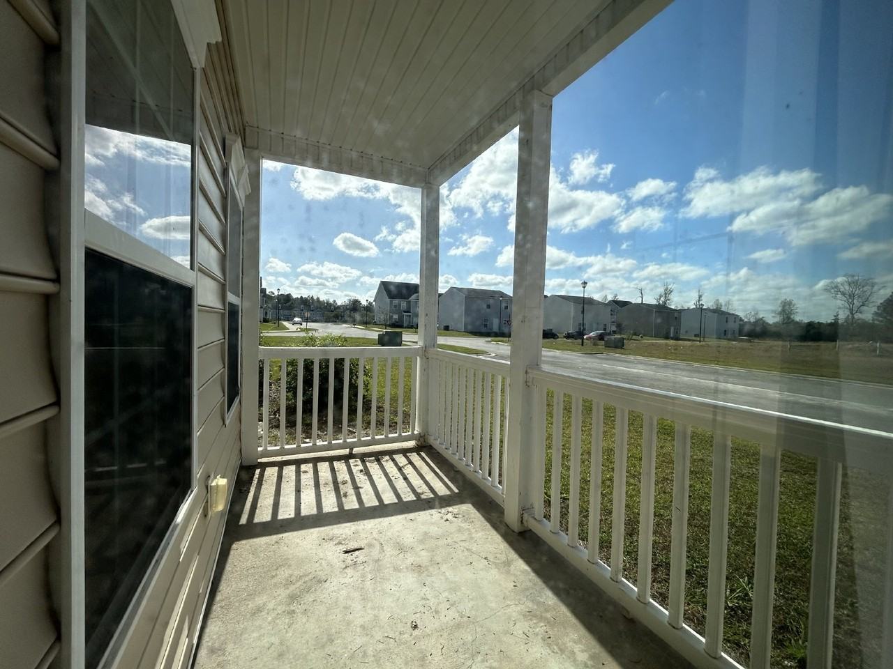 400 Telfair Dr - Photo 4 of 17