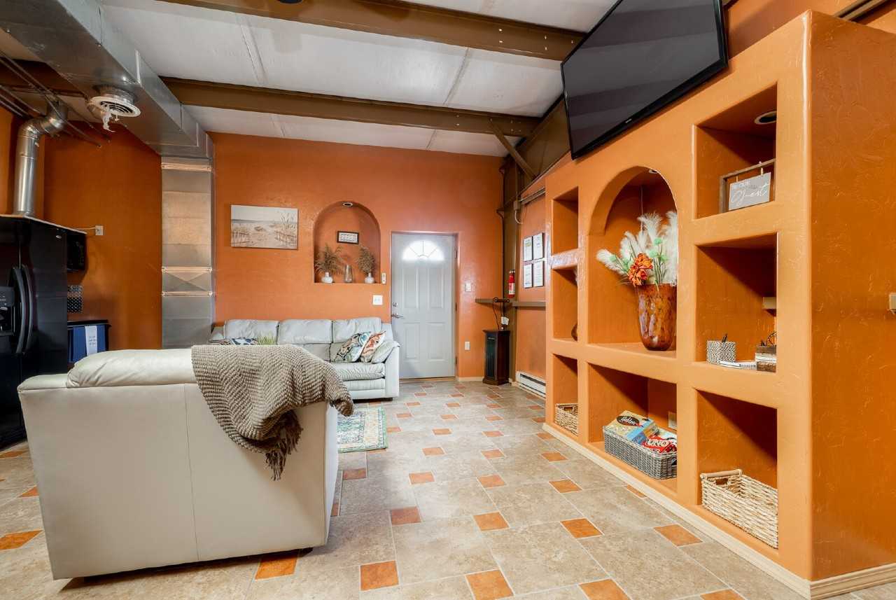 5901 W Main St - Photo 3 of 29