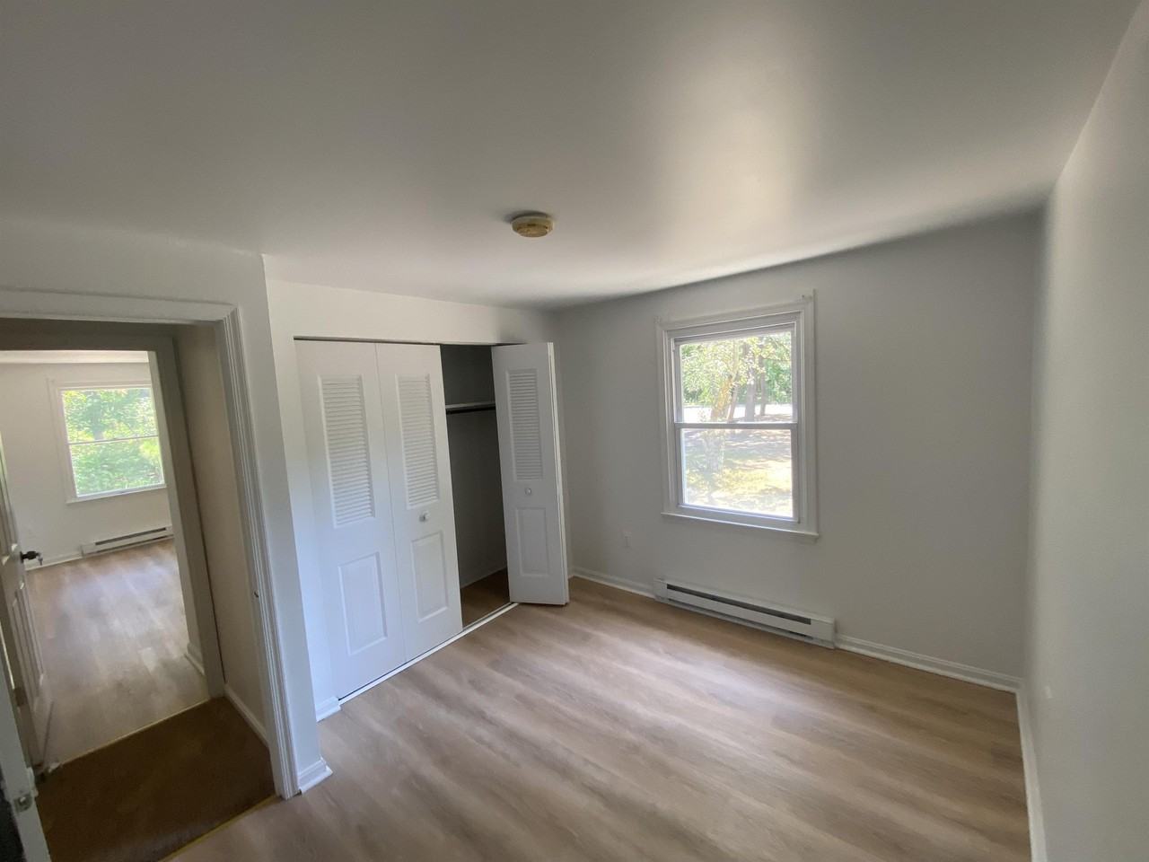 1251 Havana Ave - Photo 2 of 8