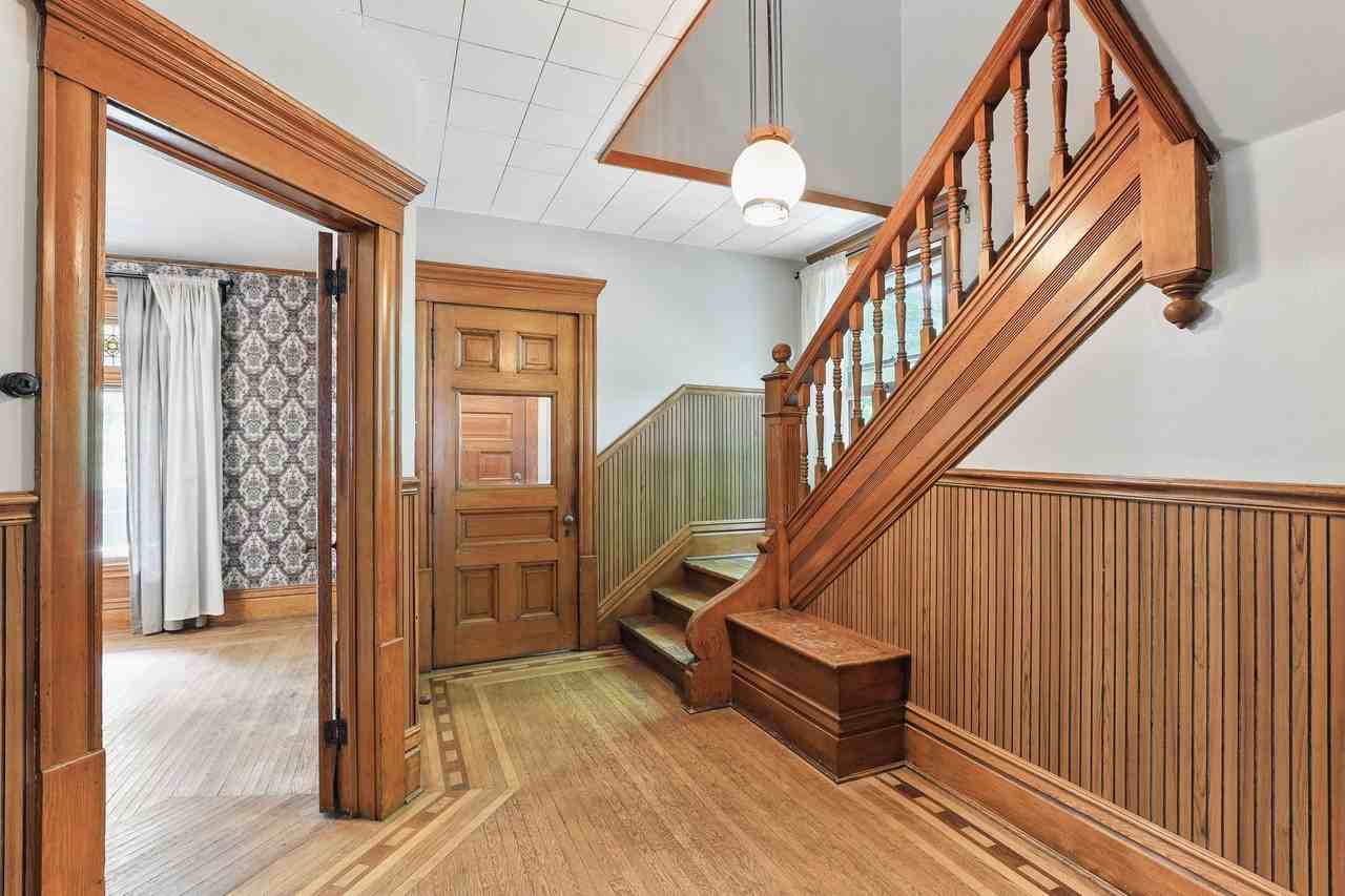 116 N 4th St #1 - Photo 2 of 39