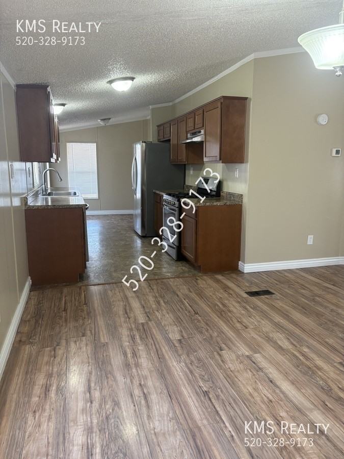 2801 W Los Reales Rd #A - Photo 3 of 24