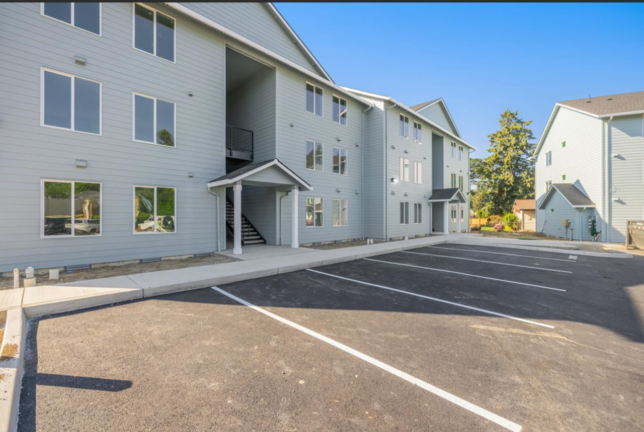 5799-5829 Trail Ave NE - Photo 3 of 16