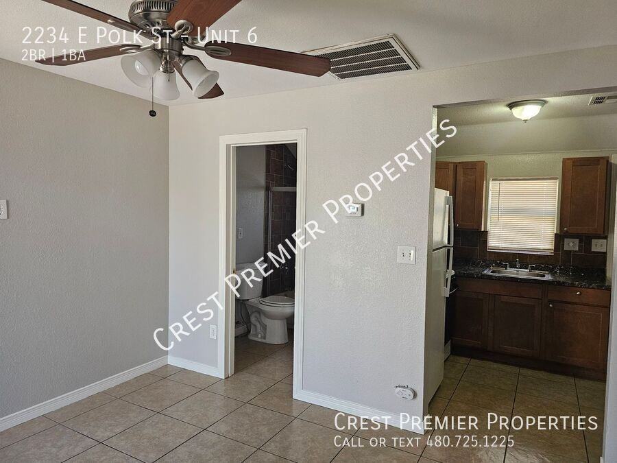 2234 E Polk St #6 - Photo 6 of 14