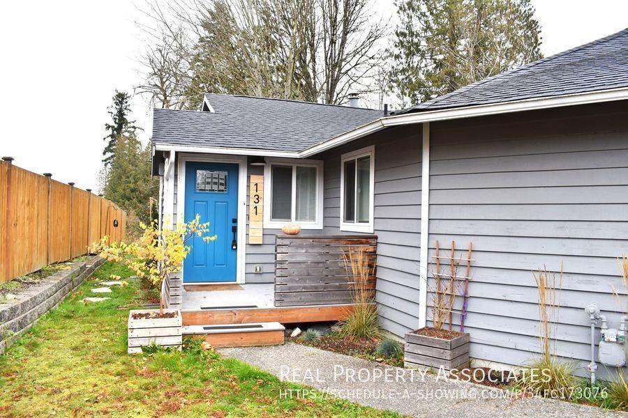 131 Logan Rd - Photo 2 of 26
