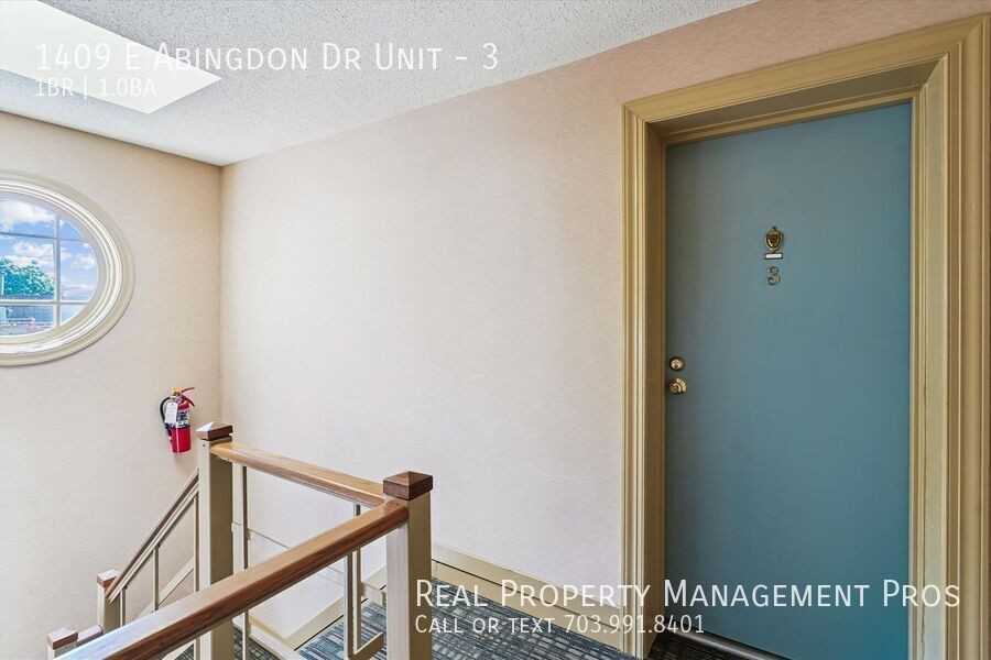 1409 E Abingdon Dr #3 - Photo 3 of 46