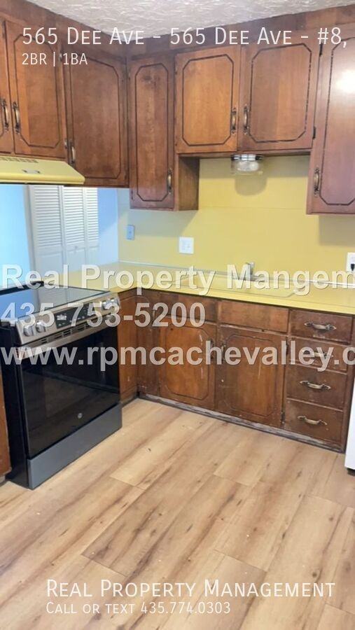 565 Dee Ave - 565 Dee Ave #8-1-12 - Photo 2 of 8