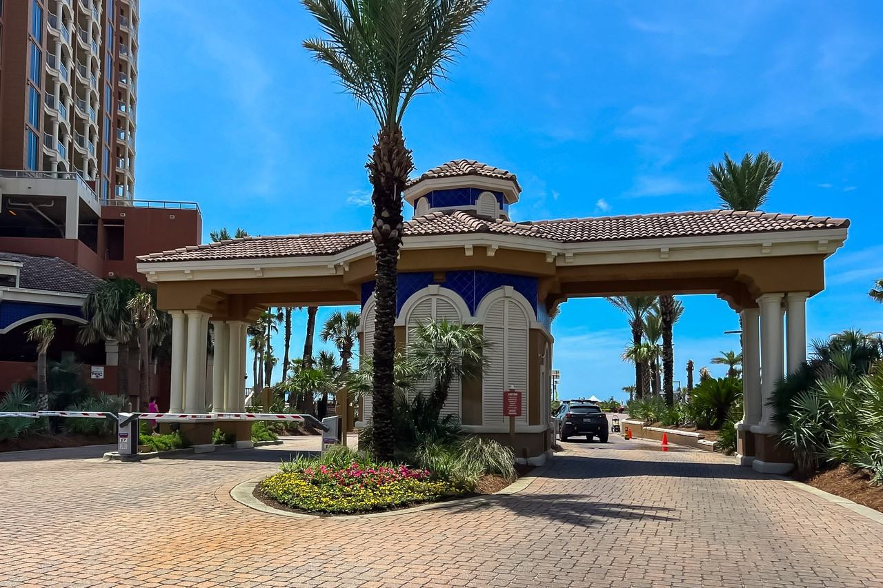 5 Portofino Dr #706 - Photo 2 of 24