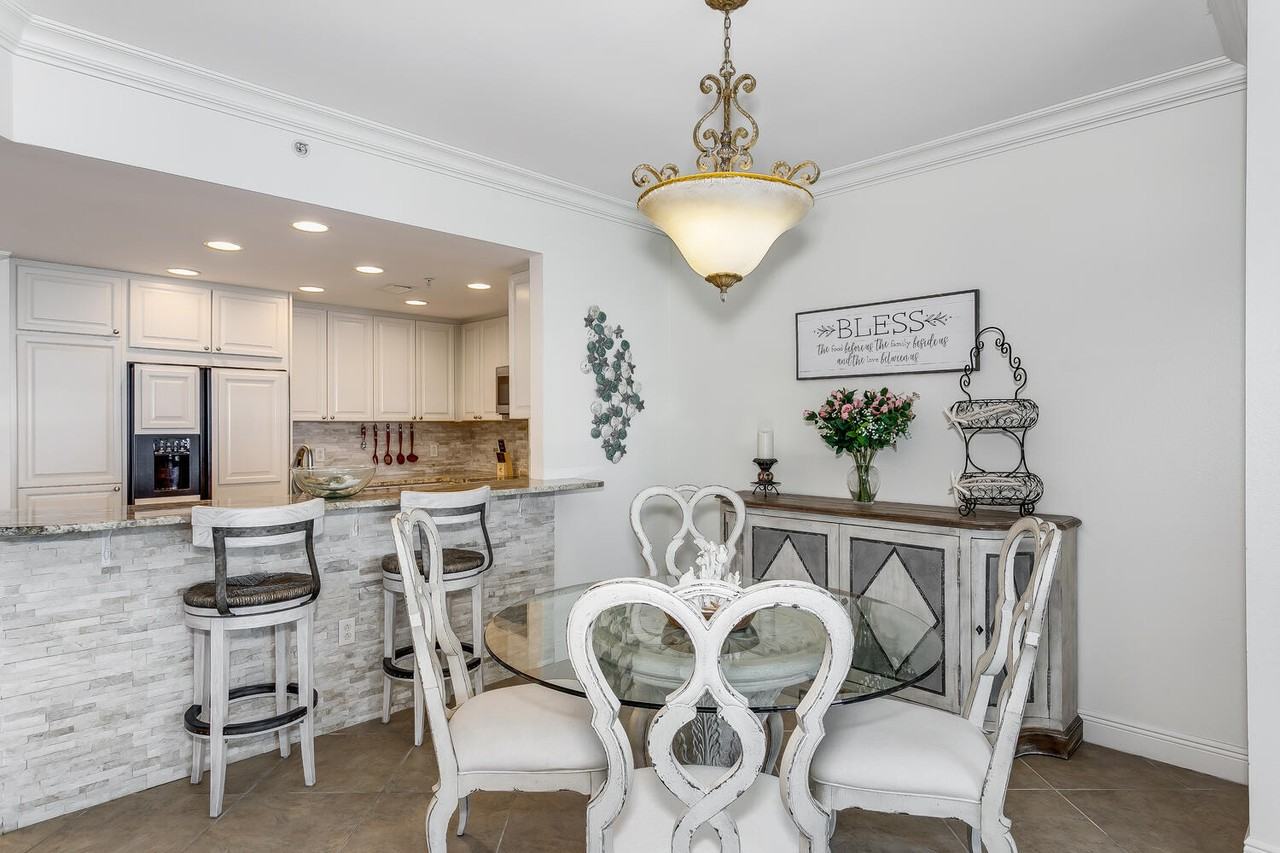 5 Portofino Dr #706 - Photo 3 of 24