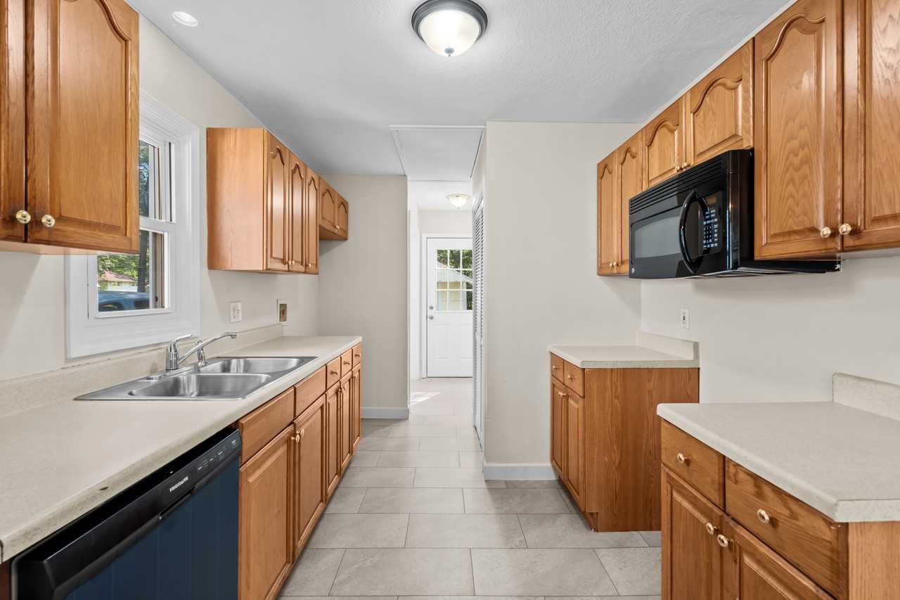 5310 Winona Dr #NA - Photo 4 of 20