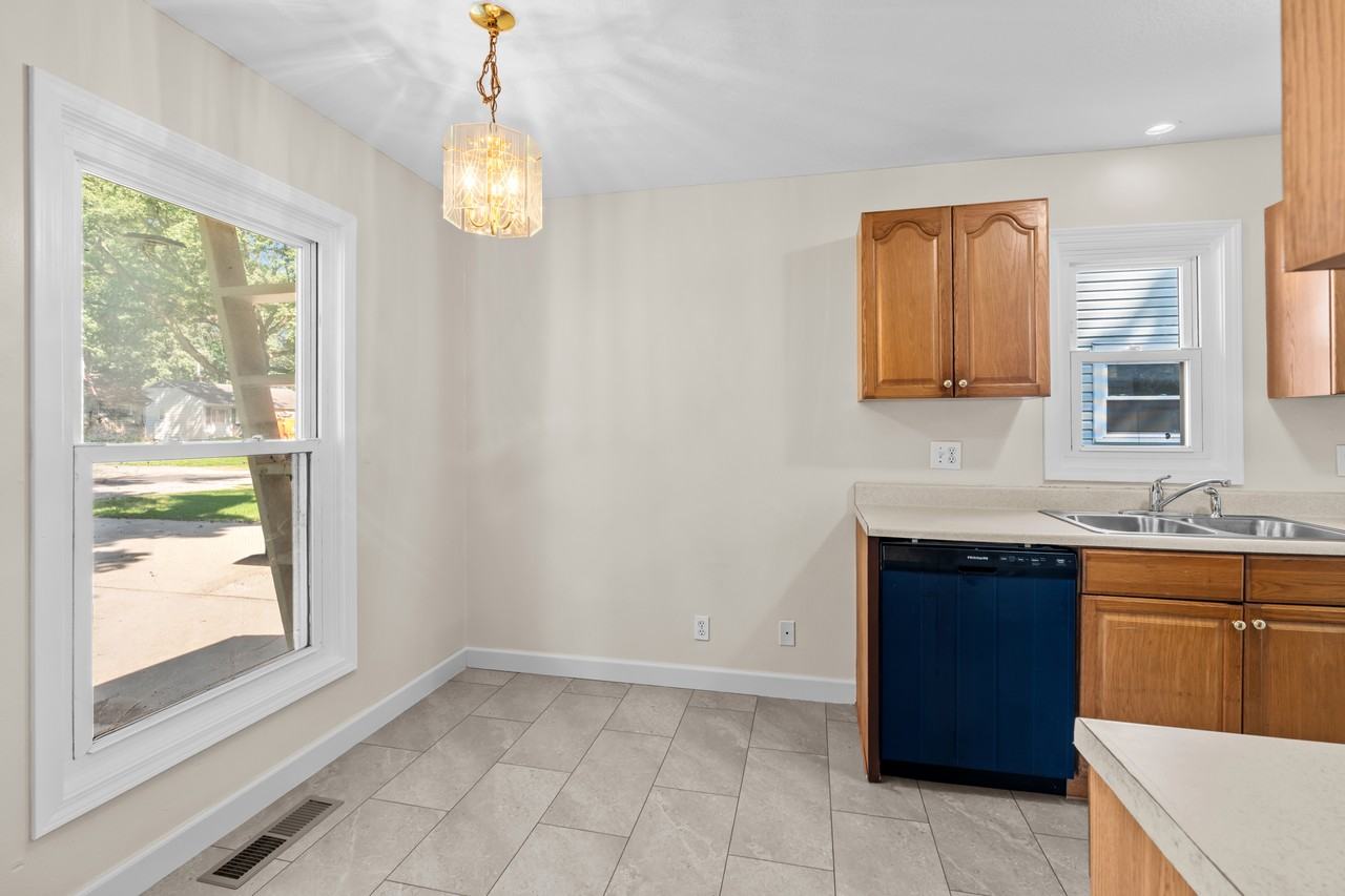 5310 Winona Dr #NA - Photo 6 of 20