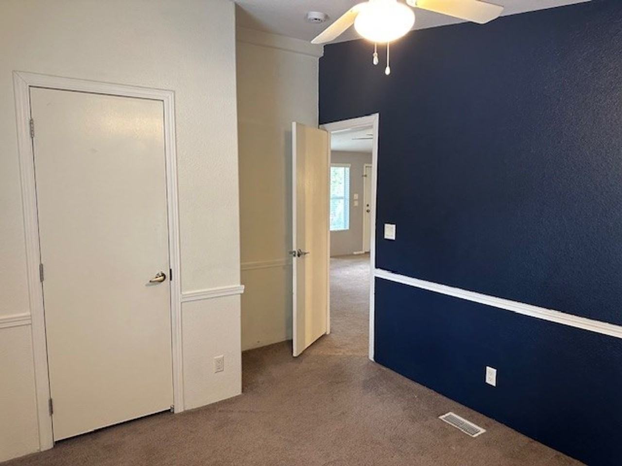1744 S Union Pacific St - Photo 6 of 13