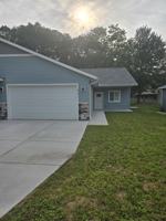 featured image of 816 10th St W #NA