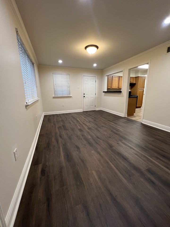 202 Avenue A #NA - Photo 7 of 12