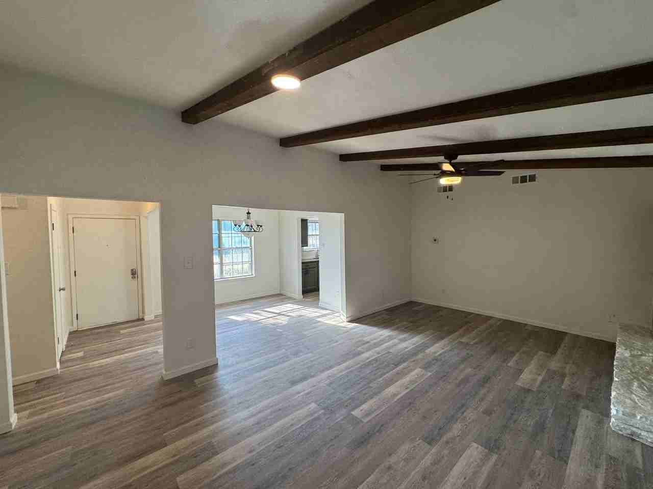 601 Nola Ruth Blvd - Photo 7 of 17