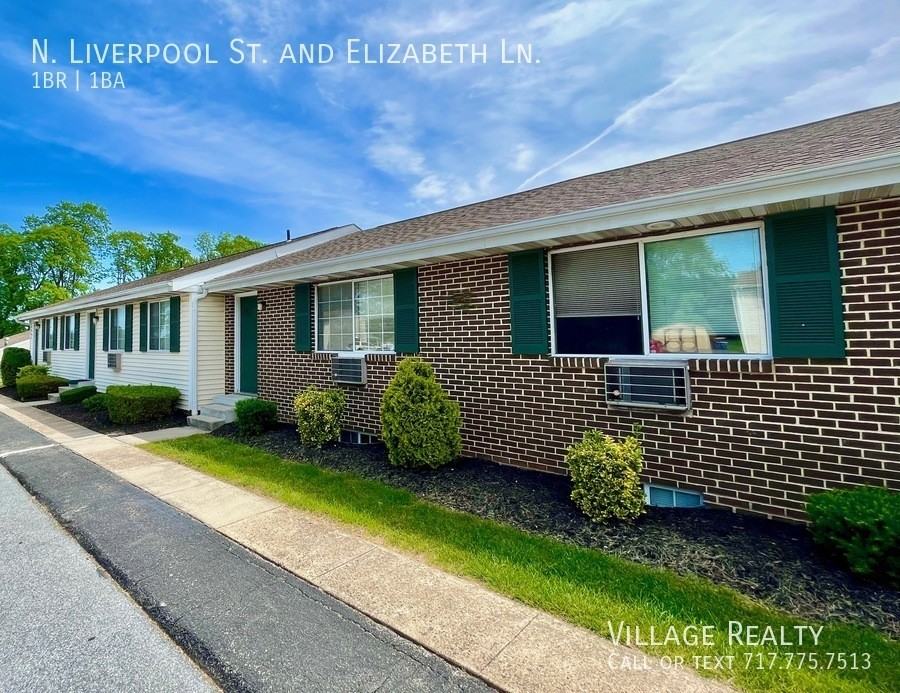 Liverpool & Elizabeth Ln. #C - Photo 5 of 43