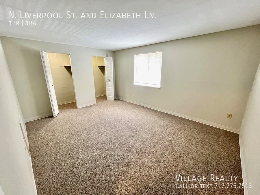 Liverpool & Elizabeth Ln. #C - Photo 7 of 43